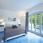 Serenity House Apartamento *