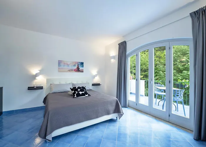 Serenity House 아파트 *