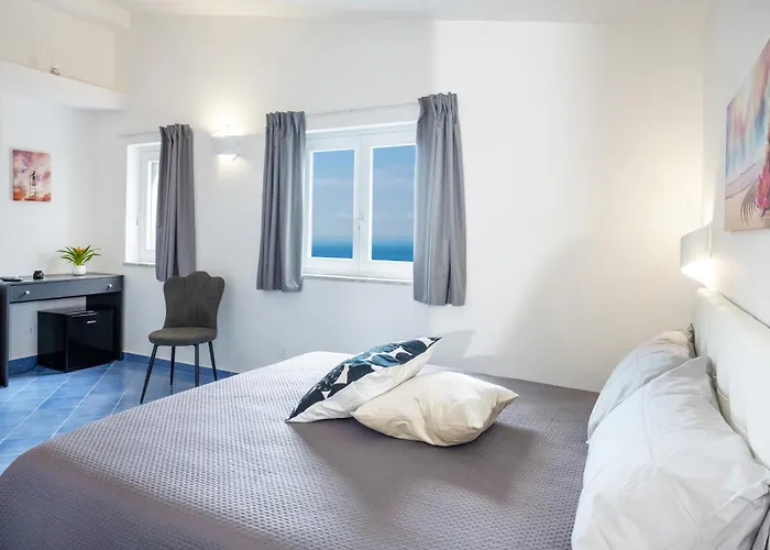 Daire Serenity House